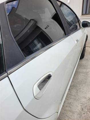 FIAT LINEA 1.8 ABSOLUTE 16V FLEX 4P AUTOMATIZADO